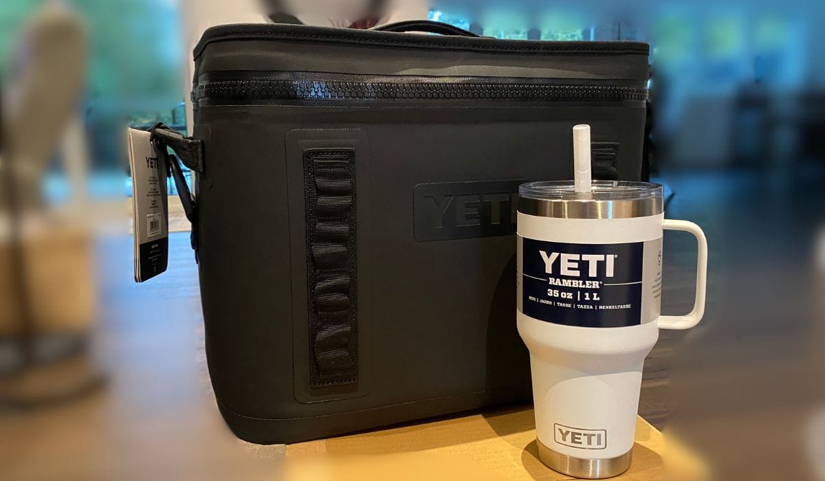 YETI HOPPER FLIP 18 Soft Cooler and YETI Rambler with Straw